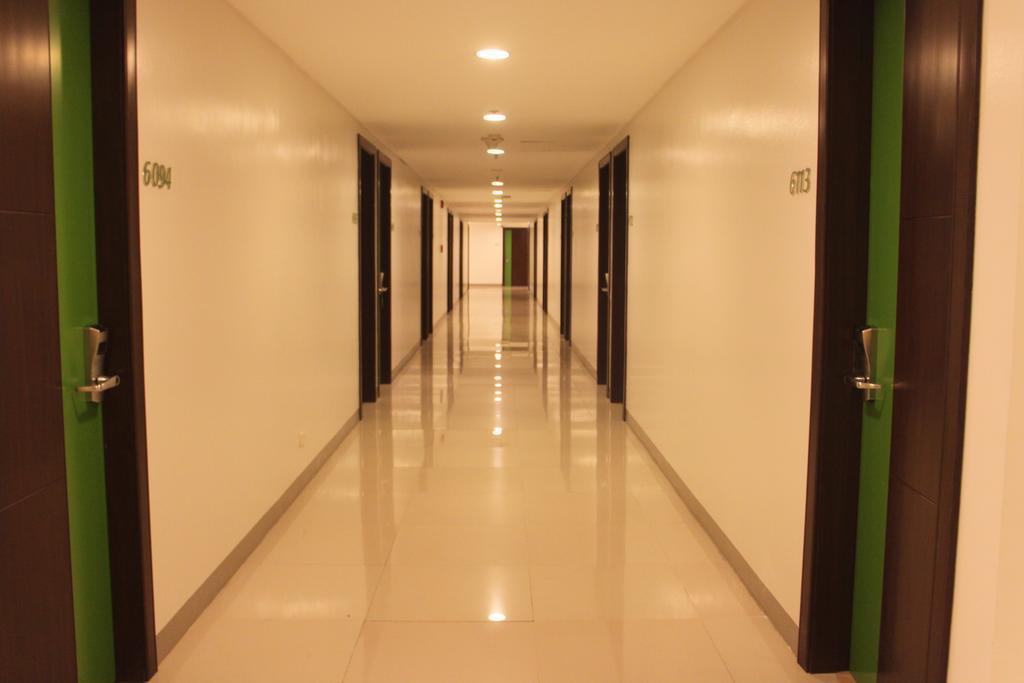 고 호텔스 만달루용 Mandaluyong 외부 사진
